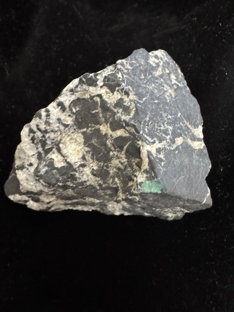 raw colombian emerald specimen